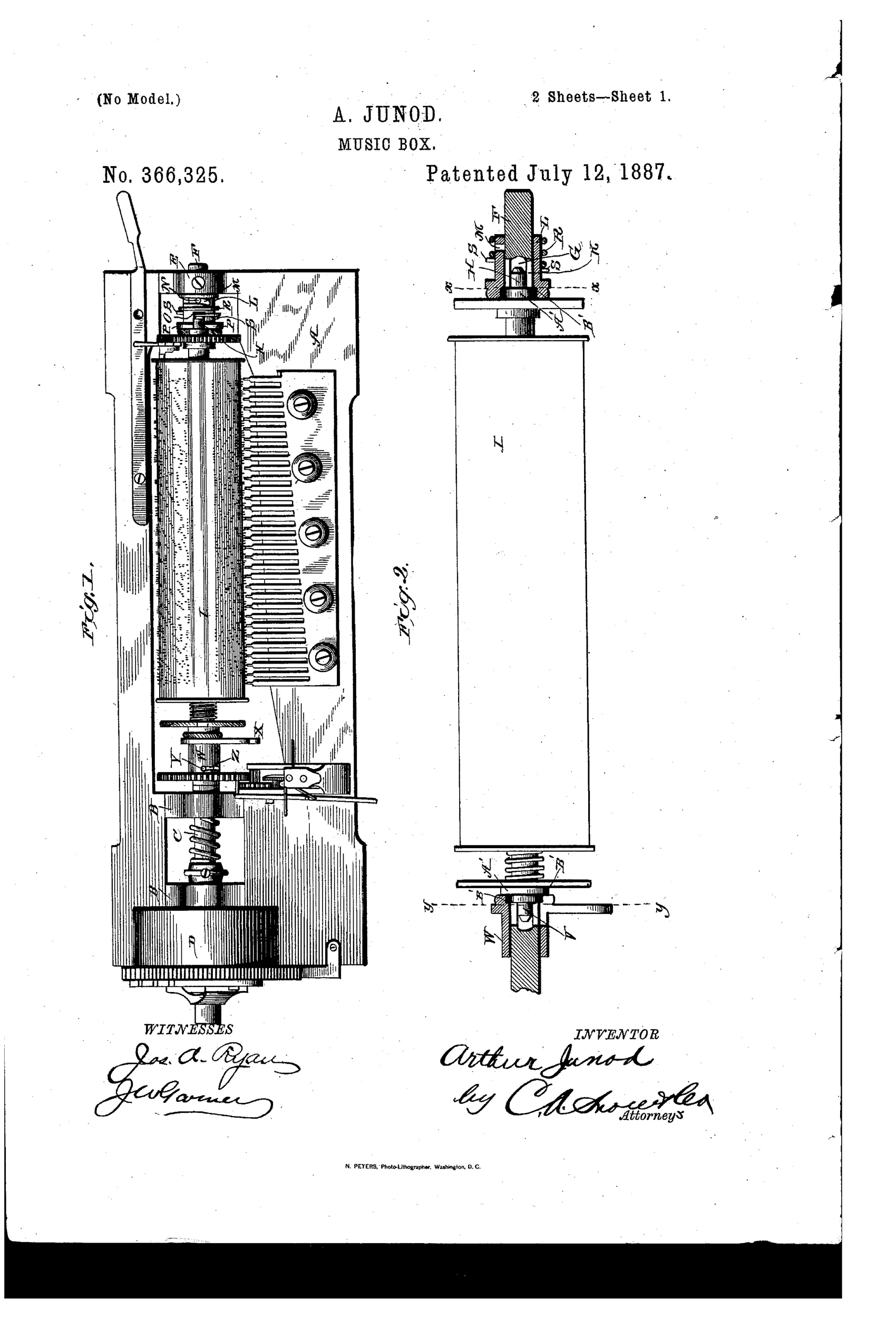 Patent drawing of a cylinder music box mechanism showing the pinned cylinder, tuned comb with teeth, main shaft with sleeves and sockets, and a separate cross-sectional detail of the locking sleeve and spindle assembly.